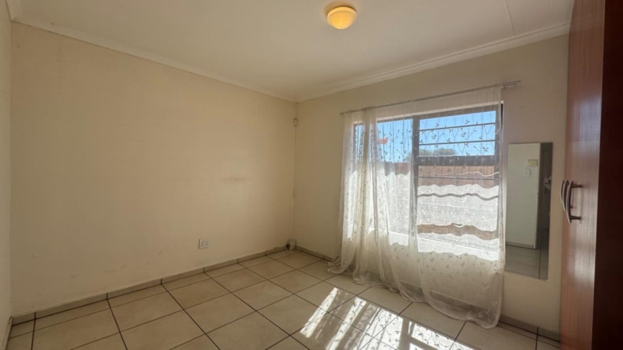 2 Bedroom Property for Sale in Riviera Northern Cape